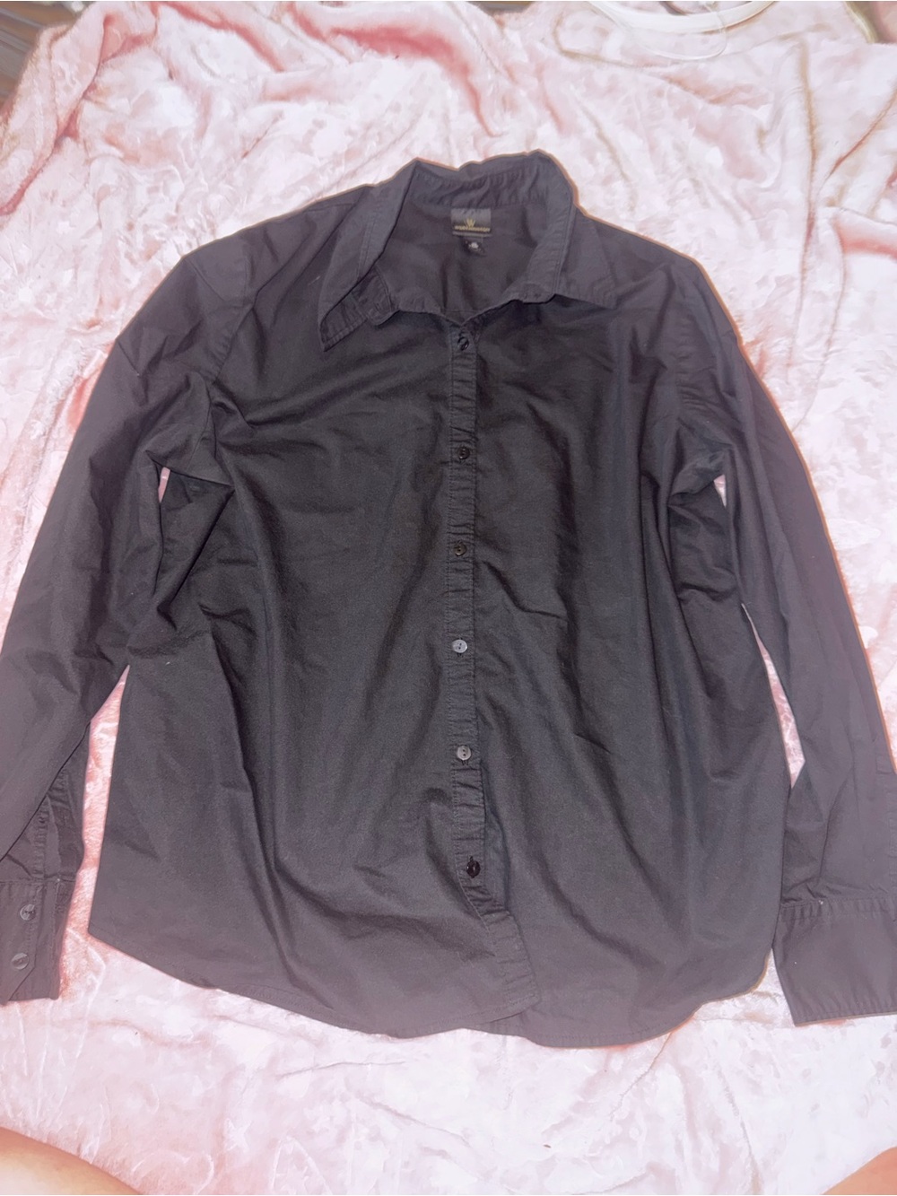 Worthington Black Long-Sleeve Button-Down Shirt